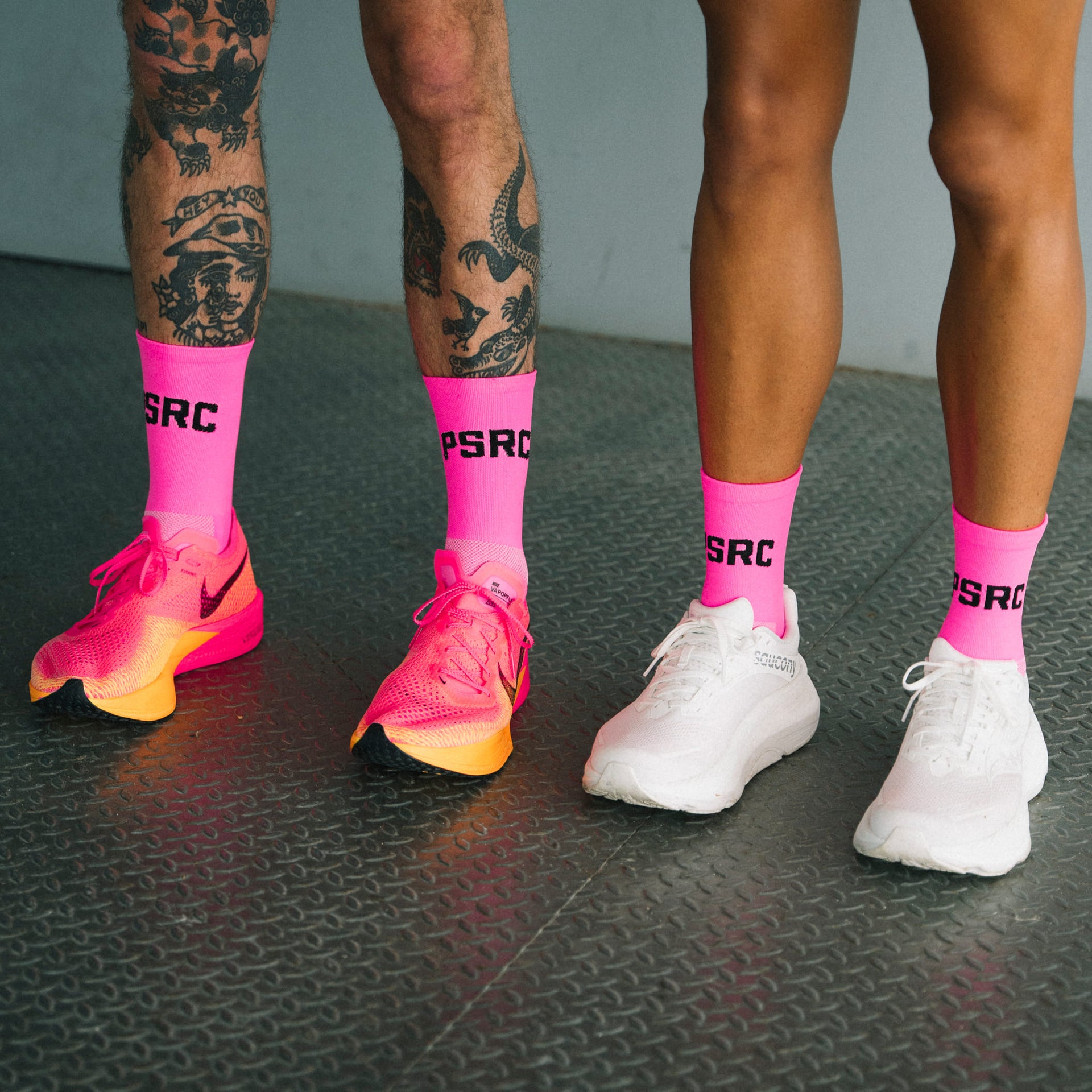 Performance Running Socks - Neon Pink