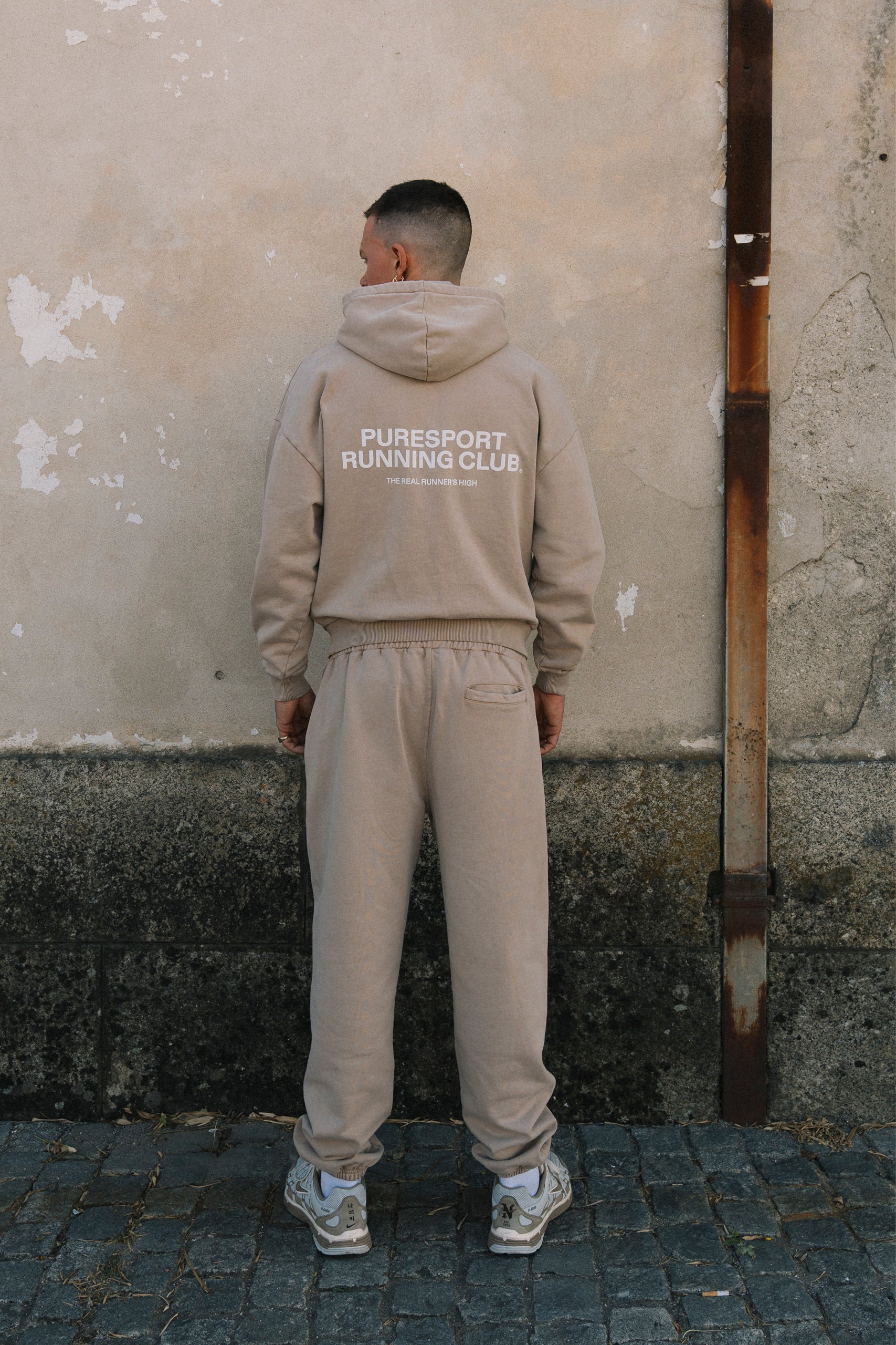 Running Club Trackpants - Overdyed Sand