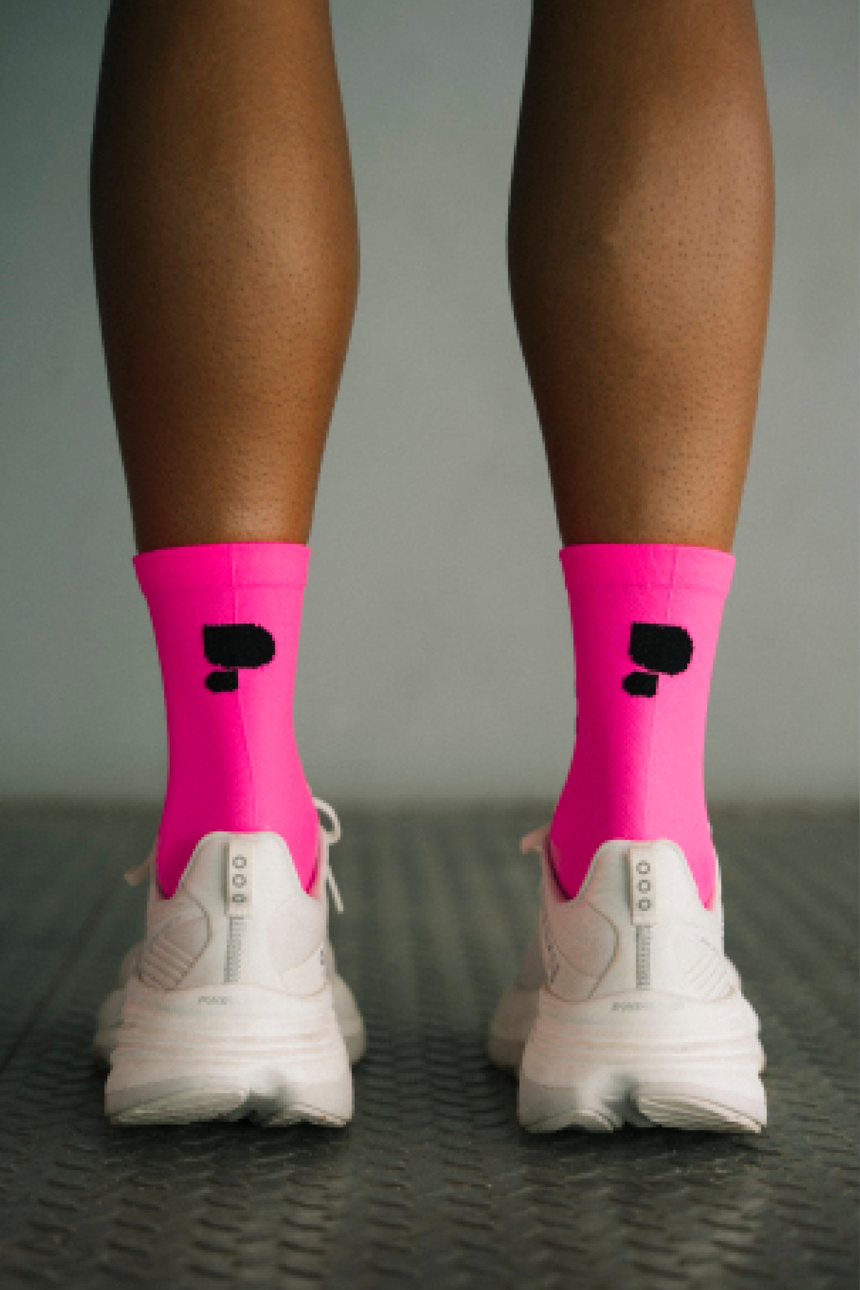 Performance Running Socks - Neon Pink